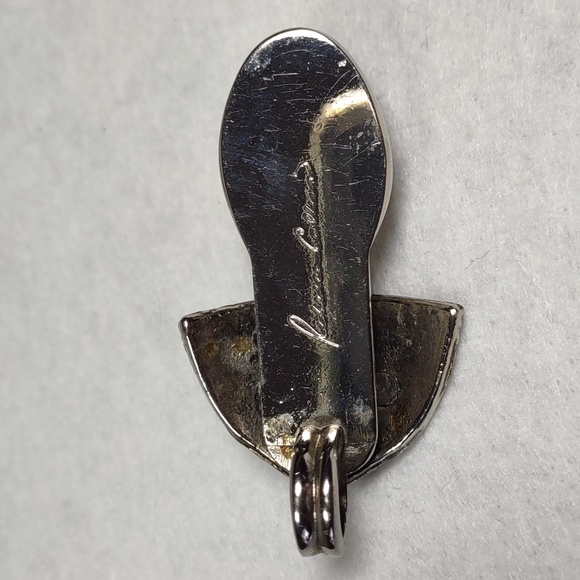 Rebecca Collins Frosted Lucite Pendant - Picture 5 of 7